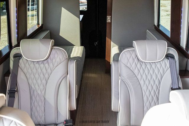 Used 2020 Mercedes-Benz Sprinter 3500 image 50