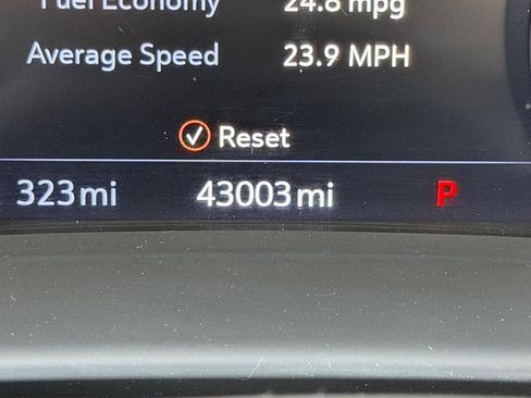 Used 2021 Buick Envision Essence w/ Sport Touring Package image 22