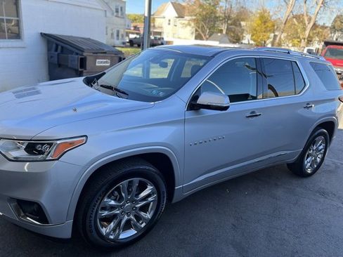 Used 2020 Chevrolet Traverse High Country image 7