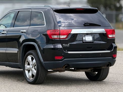 Used 2012 Jeep Grand Cherokee Limited AWD/4WD image 16