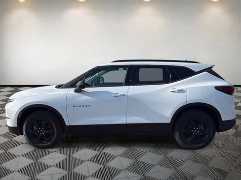 New 2026 Chevrolet Blazer LT w/ Convenience Package FWD image 8