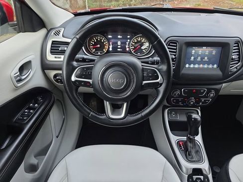 Used 2019 Jeep Compass Latitude w/ Popular Equipment Group image 19