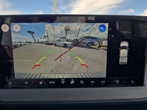 New 2025 Ford Maverick XLT w/ XLT Luxury Package image 18