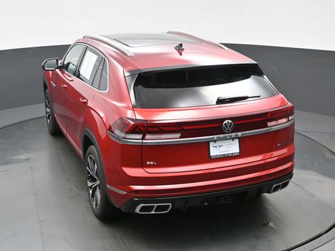 Used 2024 Volkswagen Atlas Cross Sport SEL Premium R-Line image 37