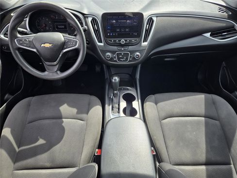 Used 2019 Chevrolet Malibu LS w/ LPO, Convenience Package 1 FWD image 25