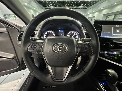 Used 2024 Toyota Camry SE FWD image 16