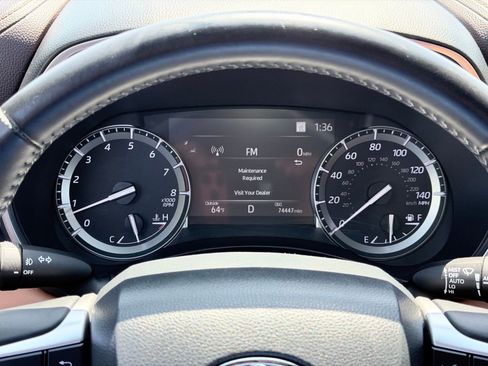 Used 2022 Toyota Highlander Platinum image 19