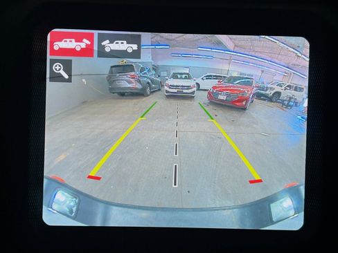 Used 2022 Jeep Gladiator Mojave w/ LED Lighting Group image 10