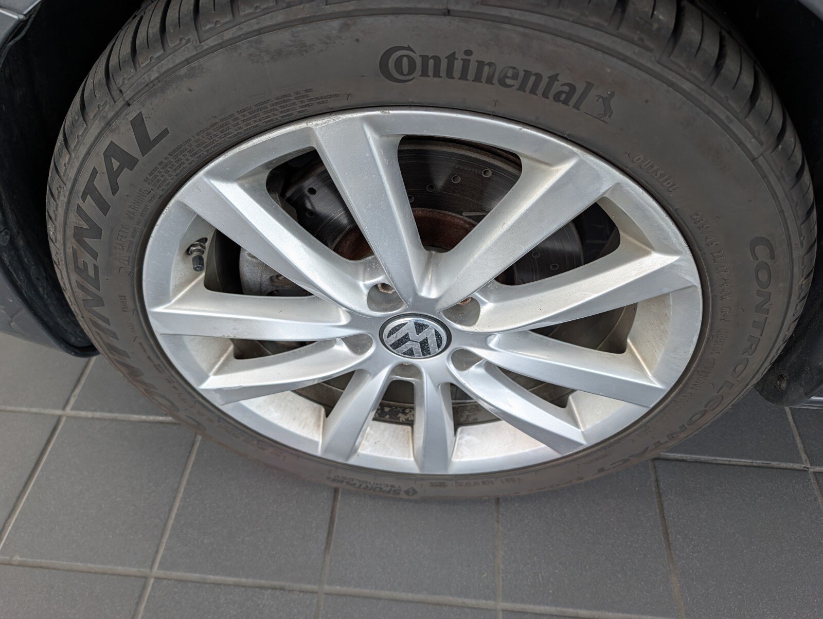 Used 2013 Volkswagen Eos Komfort FWD image 9