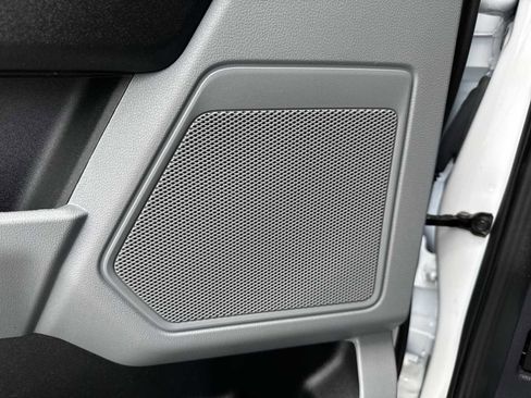 Used 2024 Ford F250 XL w/ XL Chrome Package image 28