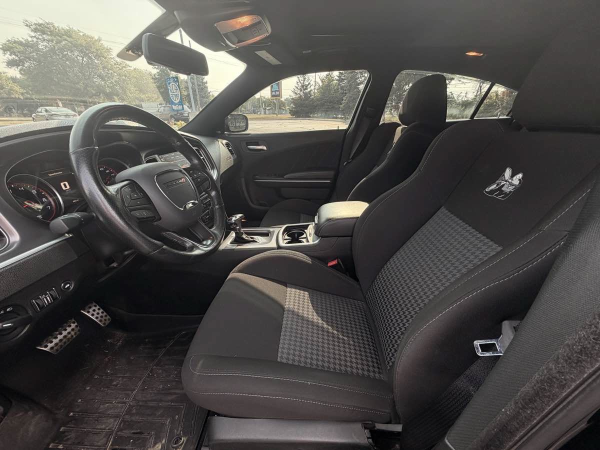 Used 2020 Dodge Charger Scat Pack RWD image 12