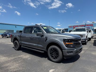 New 2026 Ford F150 XLT w/ XLT Black Appearance Package