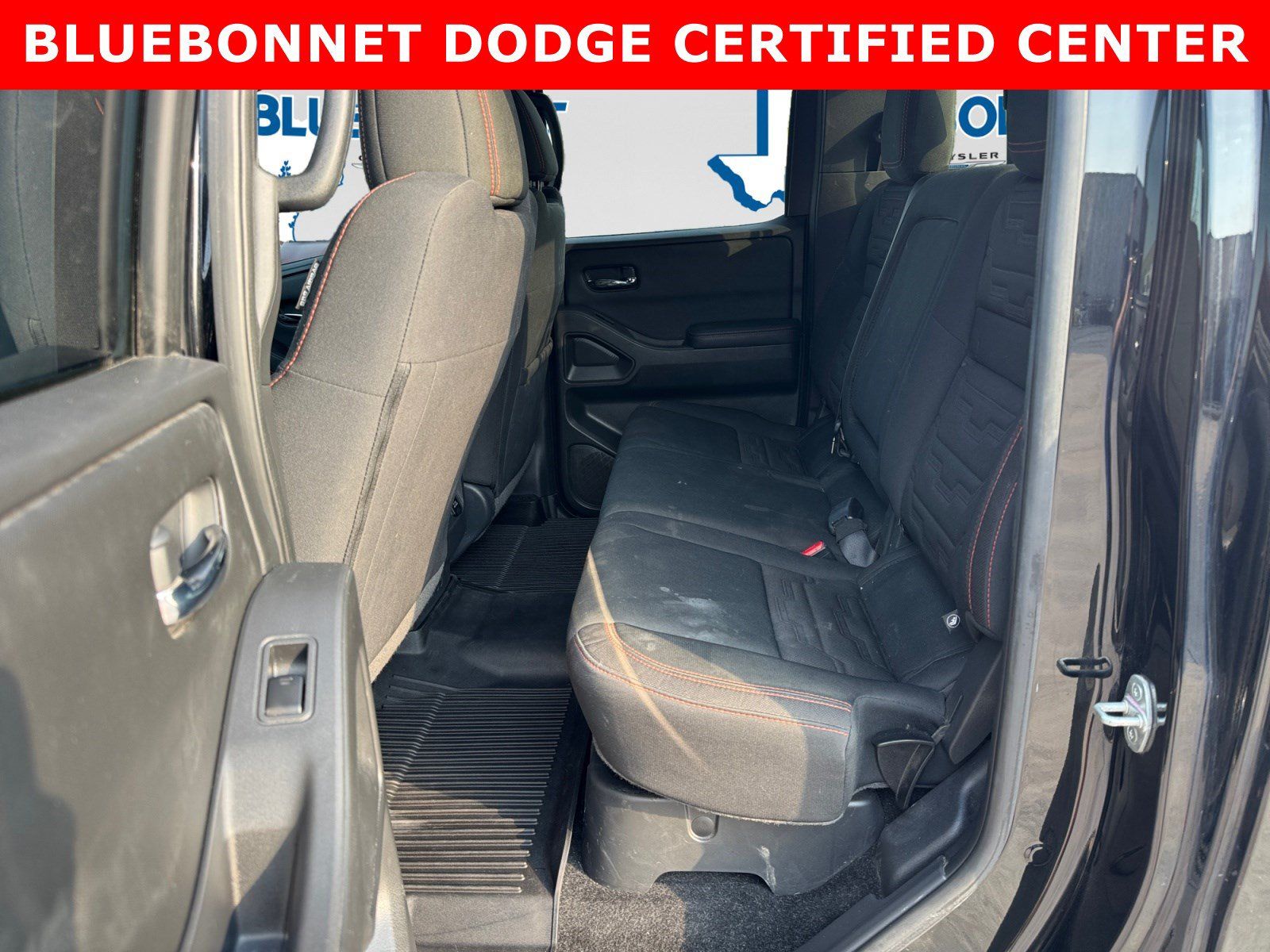 Used 2023 Nissan Frontier PRO-4X w/ Pro Convenience Package AWD/4WD image 20