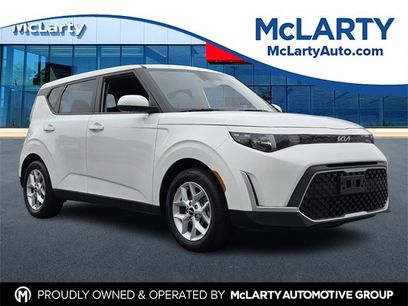 Used 2024 Kia Soul LX w/ Option Group 015