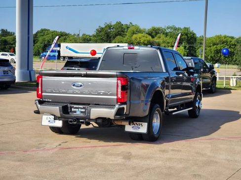 Used 2025 Ford F350 Lariat AWD/4WD image 4