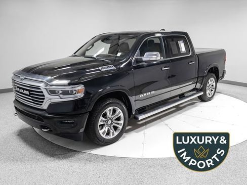 Used 2022 RAM 1500 Limited w/ Body-Colour Bumper Group AWD/4WD image 1