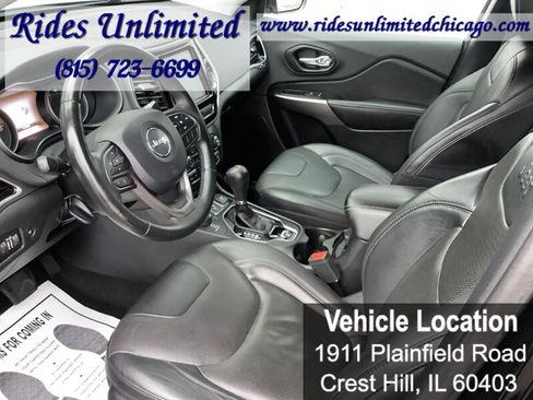 Used 2019 Jeep Cherokee Limited AWD/4WD image 18