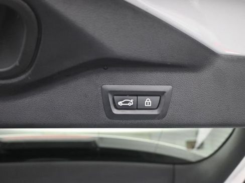 Used 2020 BMW X5 sDrive40i w/ Premium Package RWD image 24