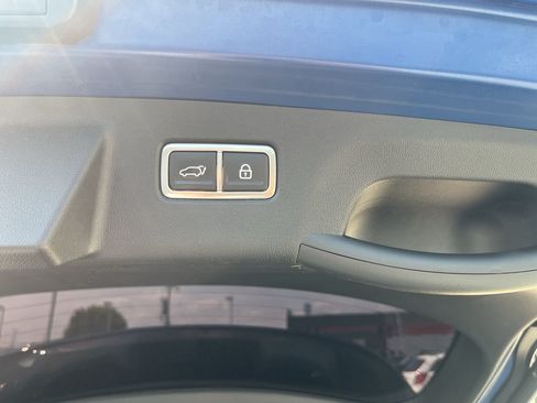 Used 2021 Kia Sorento SX AWD/4WD image 38