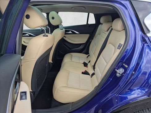 Used 2019 INFINITI QX30 FWD image 19