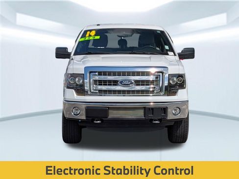 Used 2014 Ford F150 XLT w/ Equipment Group 302A Luxury AWD/4WD image 11