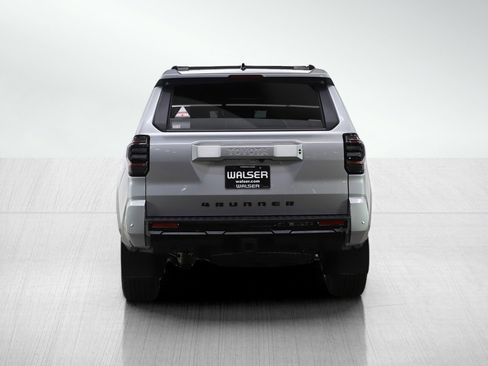 Used 2025 Toyota 4Runner TRD Sport Premium image 4