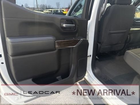 Used 2021 GMC Sierra 1500 SLE w/ Preferred Package image 17
