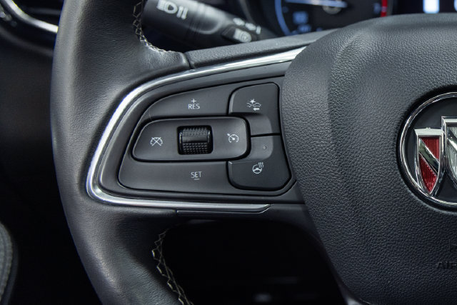 Used 2020 Buick Encore GX Essence w/ Experience Buick Package FWD image 15