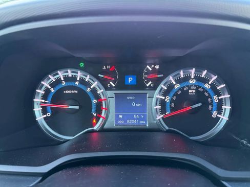 Used 2017 Toyota 4Runner SR5 Premium image 33