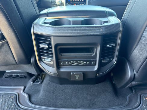 Used 2019 RAM 1500 Limited AWD/4WD image 17