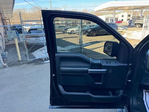 Used 2020 Ford F150 XLT w/ Equipment Group 302A Luxury image 10