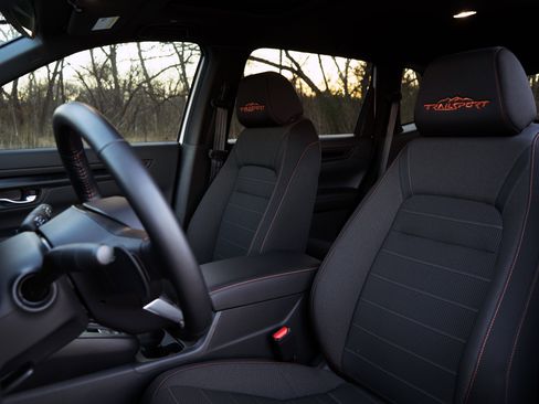 Certified 2026 Honda CR-V TrailSport image 17
