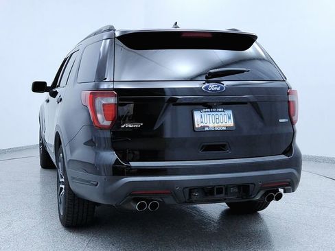 Used 2019 Ford Explorer Sport image 4