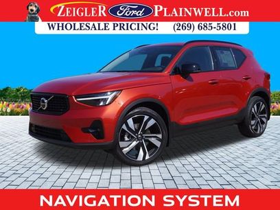 Used 2023 Volvo XC40 B5 Plus w/ Protection Package Premier