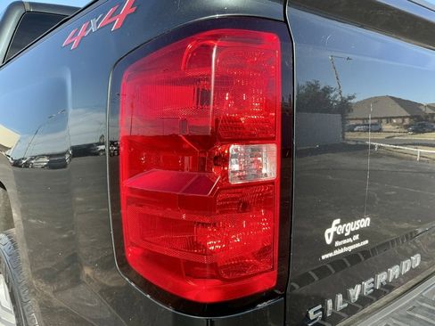 Used 2018 Chevrolet Silverado 1500 LT w/ All Star Edition image 15