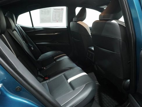 Certified 2025 Toyota Camry Hybrid image 14