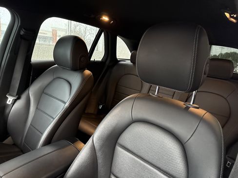 Certified 2021 Mercedes-Benz GLC 300 4MATIC image 12