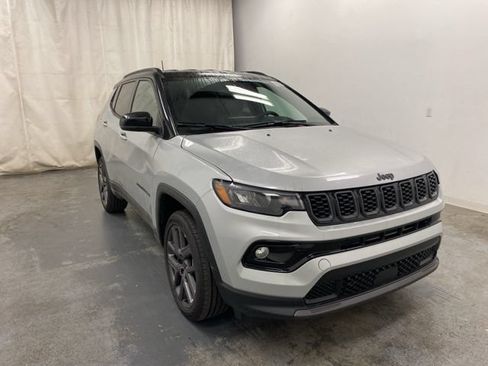 Used 2026 Jeep Compass Limited AWD/4WD image 1