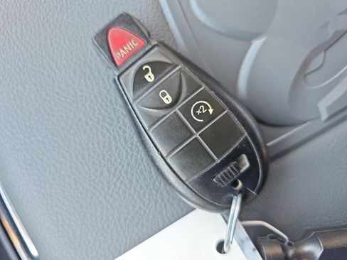 Used 2013 RAM 2500 Big Horn image 36