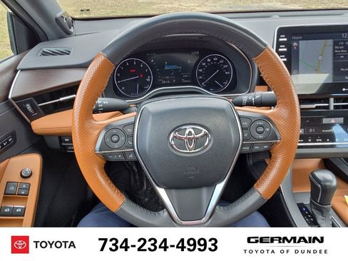 Used 2022 Toyota Avalon Limited w/ Advanced Safety Package image 26