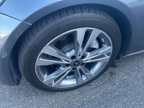 Used 2018 Mercedes-Benz C 300 Sedan image 14