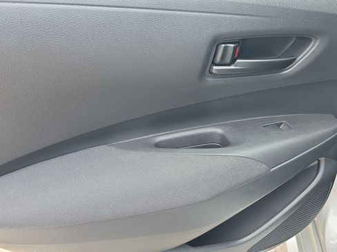 Used 2024 Toyota Corolla LE FWD image 14