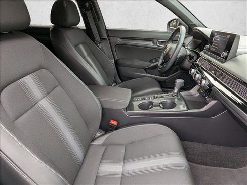 Used 2025 Honda Civic Sport image 19