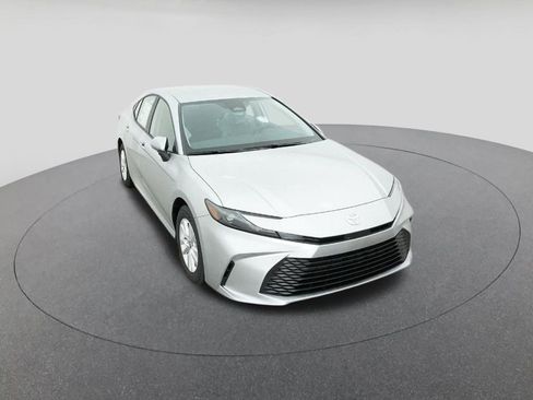 New 2026 Toyota Camry LE image 14