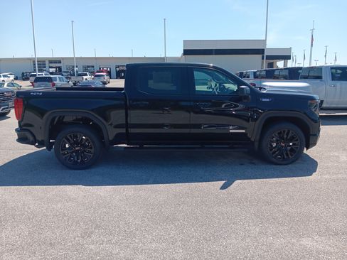 New 2026 GMC Sierra 1500 Elevation AWD/4WD image 5