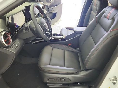 New 2026 Chevrolet Trax RS w/ Driver Confidence Package FWD image 23