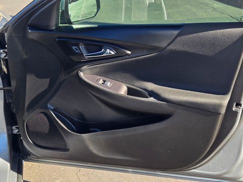 Used 2023 Chevrolet Malibu LT image 6