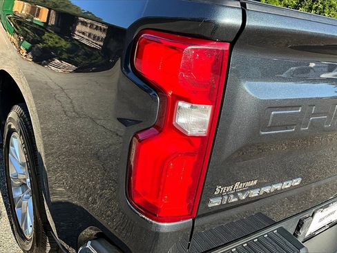 Certified 2021 Chevrolet Silverado 1500 LTZ w/ Technology Package image 21