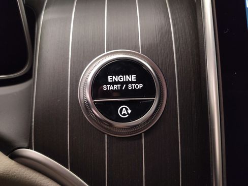 Used 2026 Mercedes-Benz GLC 300 image 25
