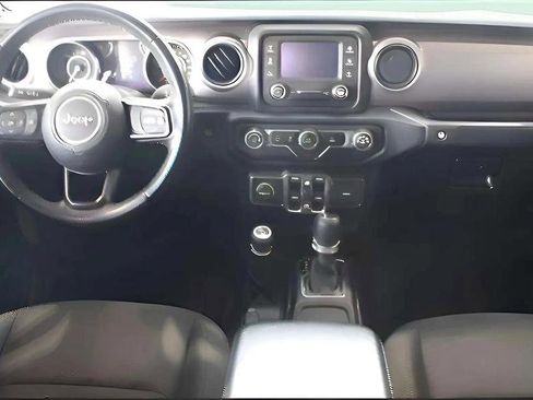 Used 2020 Jeep Gladiator Sport w/ Quick Order Package 24S AWD/4WD image 19